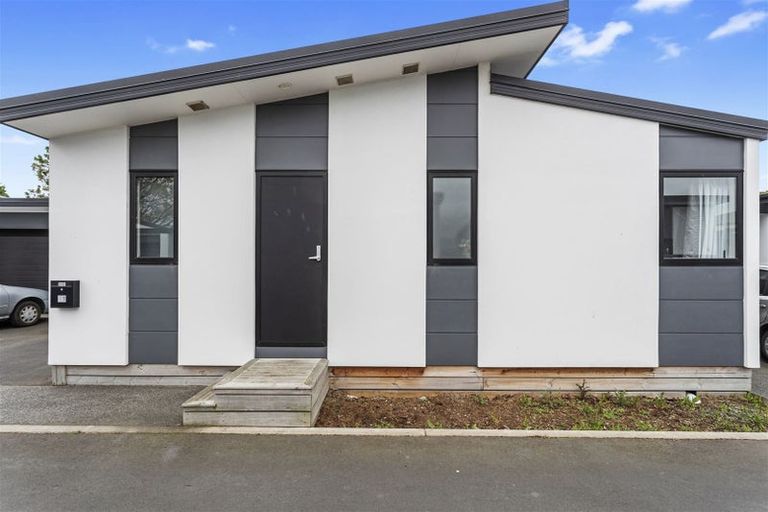 Photo of property in 11 League Lane, Phillipstown, Christchurch, 8011