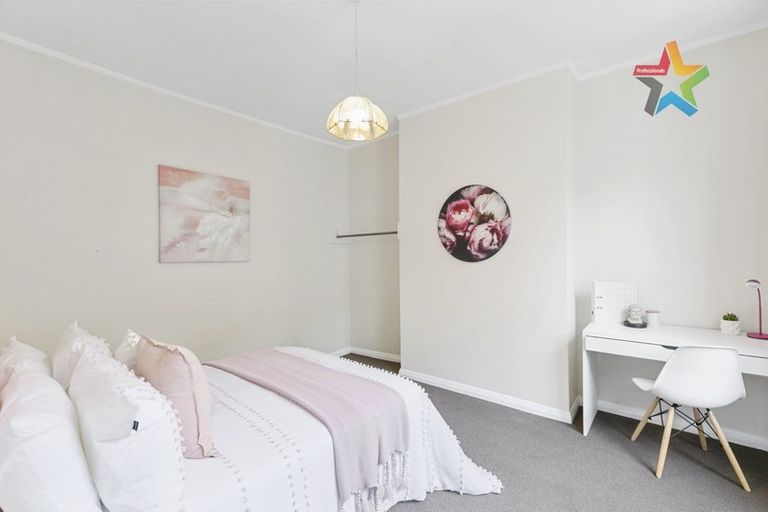 Photo of property in 25 Adams Terrace, Aro Valley, Wellington, 6021
