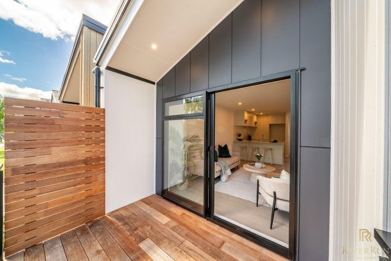 Photo of property in 14b Cairo Street, Upper Hutt Central, Upper Hutt, 5018