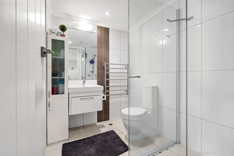 Photo of property in Bellagio Apartments, 4f/39 Taranaki Street, Te Aro, Wellington, 6011