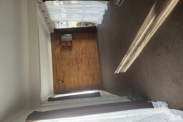 Photo of property in 121a Russell Road, Manurewa, Auckland, 2102