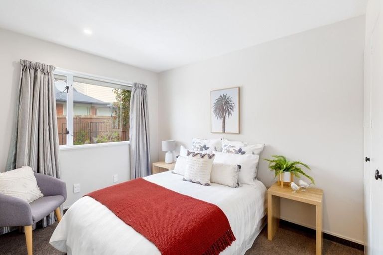 Photo of property in 2/21 Wharenui Road, Upper Riccarton, Christchurch, 8041