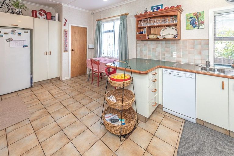Photo of property in 106 Harrison Street, Whanganui, 4500
