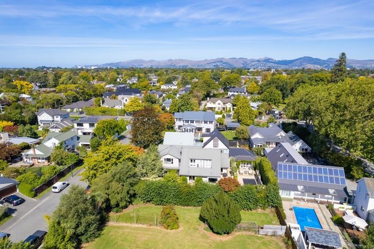 Photo of property in 9 Thornycroft Street, Fendalton, Christchurch, 8052