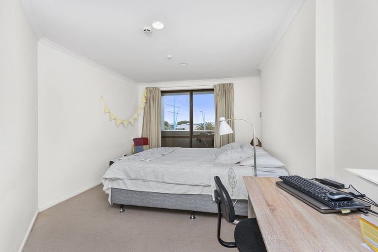 Photo of property in Paramount Apartments, 16/281 Maunganui Road, Mount Maunganui, 3116