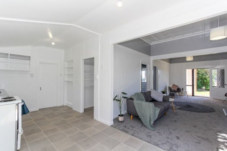 Photo of property in 17a Brookes Terrace, Waitara, 4320