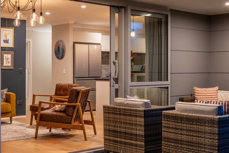 Photo of property in 7 Tapuhikura Street, Waikanae, 5036