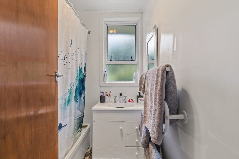 Photo of property in 18 Riverview Street, Putaruru, 3411