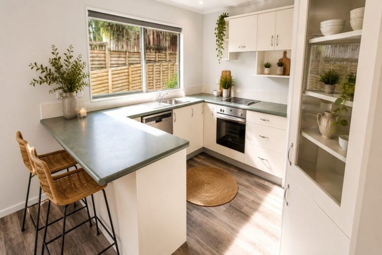 Photo of property in 5 Molyneux Place, Welcome Bay, Tauranga, 3112