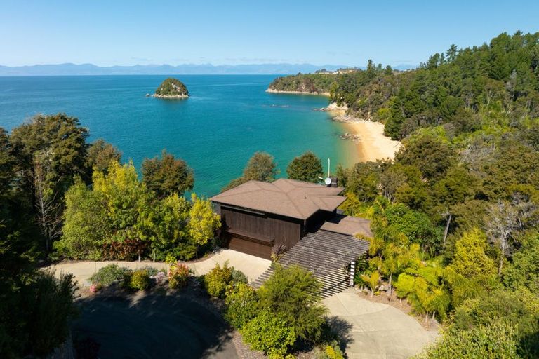 Photo of property in 44 Venture Cove Way, Kaiteriteri, Motueka, 7197
