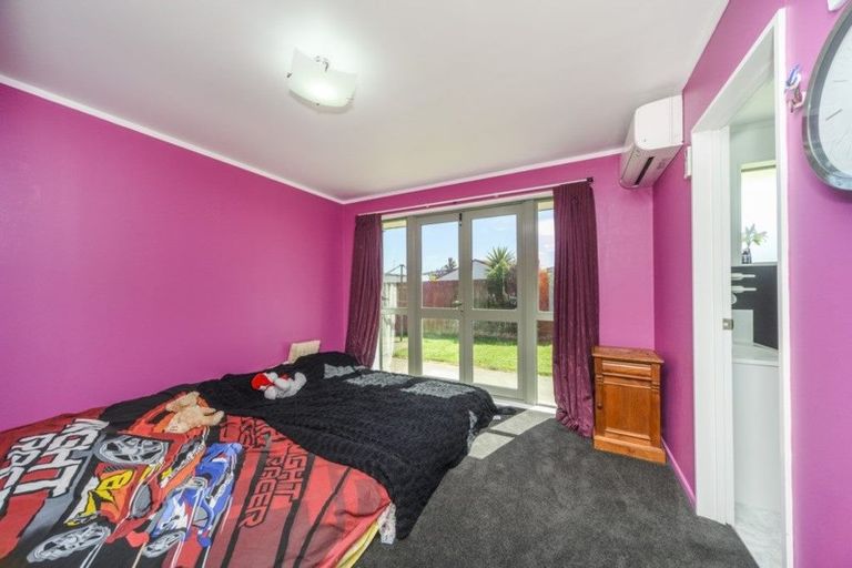 Photo of property in 72 Parnell Heights, Kelvin Grove, Palmerston North, 4414