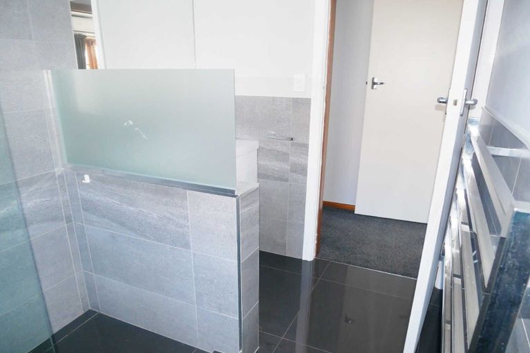 Photo of property in 12 Gregan Crescent, Burnside, Christchurch, 8053