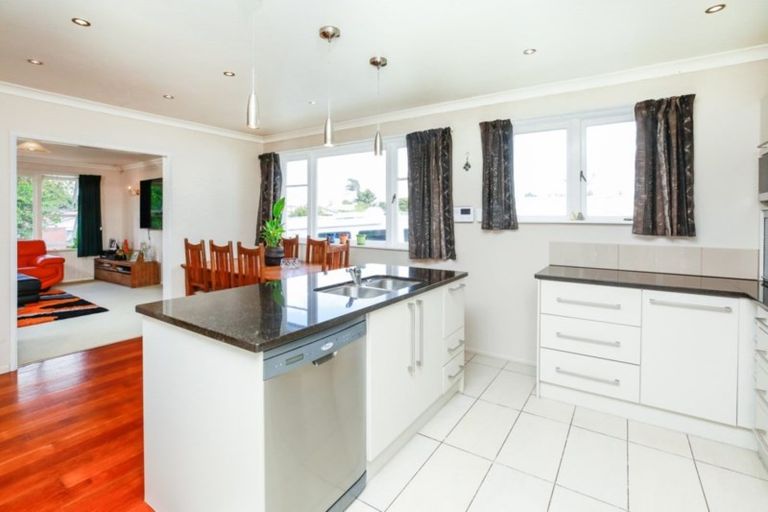 Photo of property in 4 Michael Avenue, Dinsdale, Hamilton, 3204