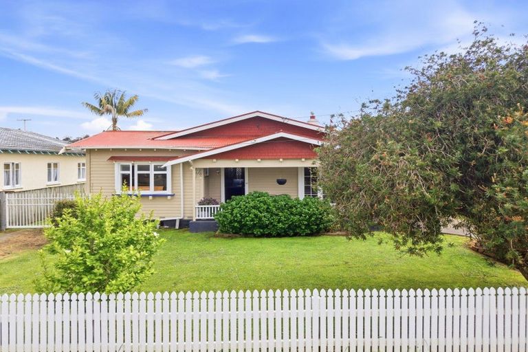 Photo of property in 64 Liverpool Street, Whanganui, 4500