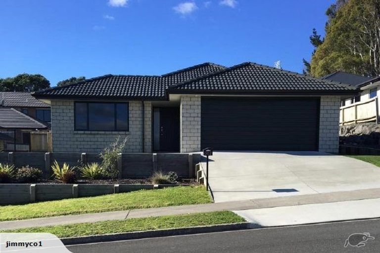 Photo of property in 302 Ballintoy Park Drive, Welcome Bay, Tauranga, 3175