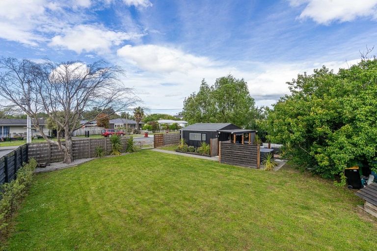Photo of property in 2 Daniel Street, Martinborough, 5711