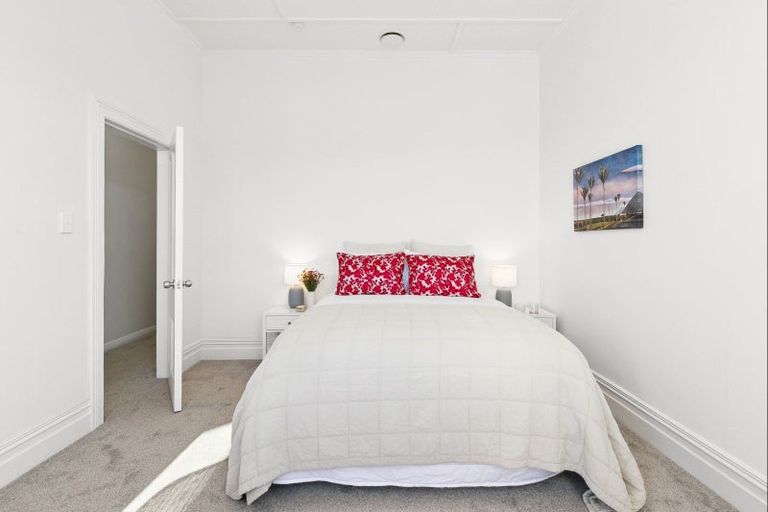 Photo of property in 104 Wallace Street, Mount Cook, Wellington, 6021