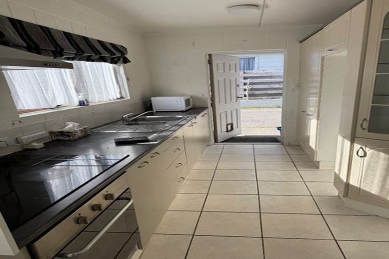 Photo of property in 1/41 Miro Street, Mount Maunganui, 3116