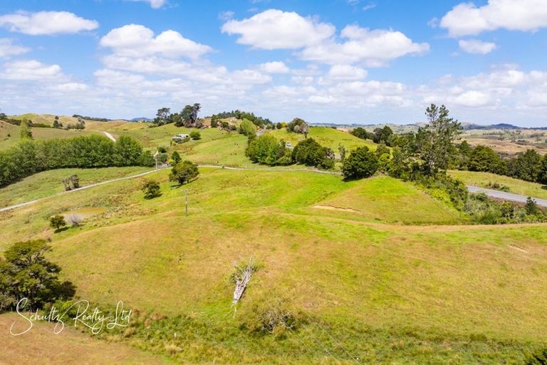 Photo of property in 1820 State Highway 12, Paparoa, 0571