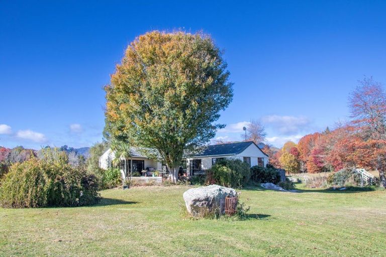 Photo of property in 21 Mangatete Road, Waikite Valley, Rotorua, 3077