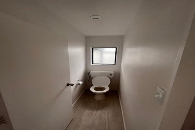 Photo of property in 100 Gillespies Road, Birchville, Upper Hutt, 5018