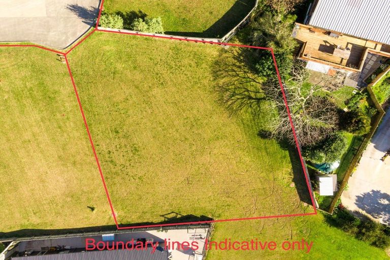 Photo of property in 13 Nancy Wake Place, Cable Bay, 0420