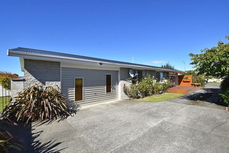 Photo of property in 133 Cunningham Crescent, Grasmere, Invercargill, 9810