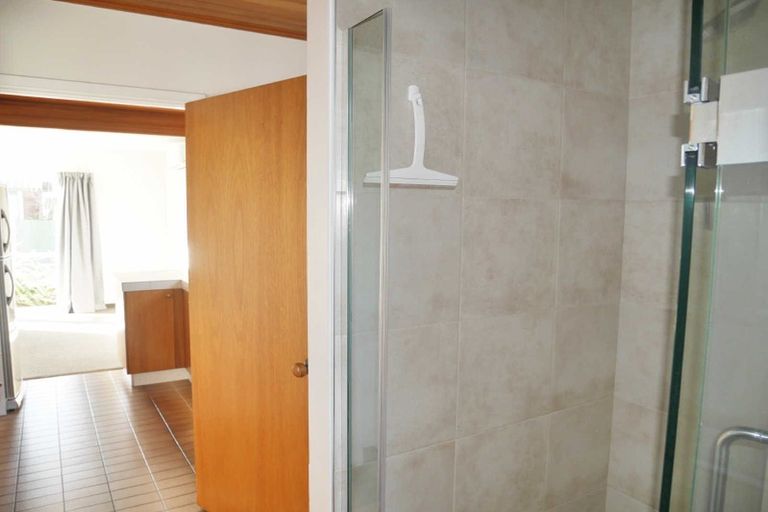 Photo of property in 32 Grants Road, Papanui, Christchurch, 8053