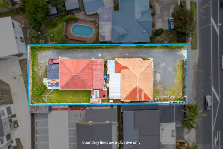 Photo of property in 319 Massey Road, Mangere East, Auckland, 2024