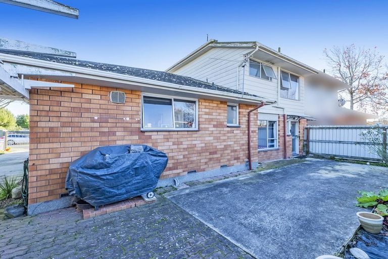 Photo of property in 2/20 Penwood Street, Russley, Christchurch, 8042