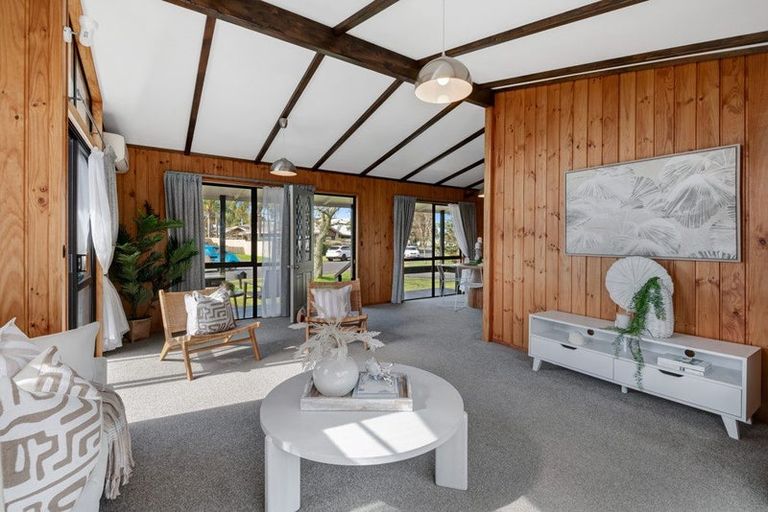 Photo of property in 57 Maygrove Drive, Orewa, 0931
