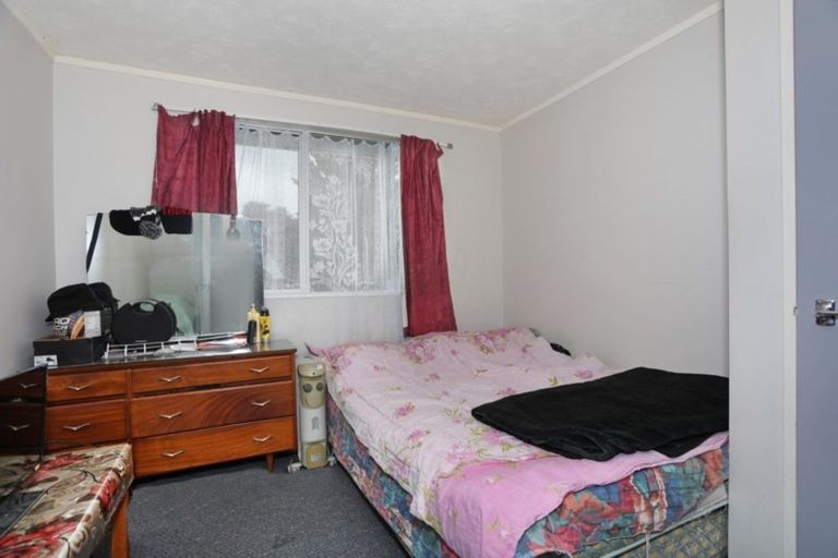 Photo of property in 23 Fergusson Street, Marton, 4710