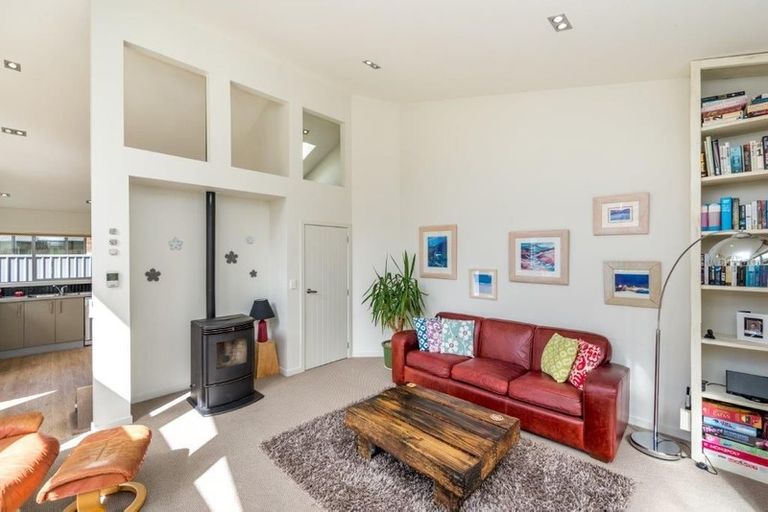 Photo of property in 9 Cummins Street, The Brook, Nelson, 7010