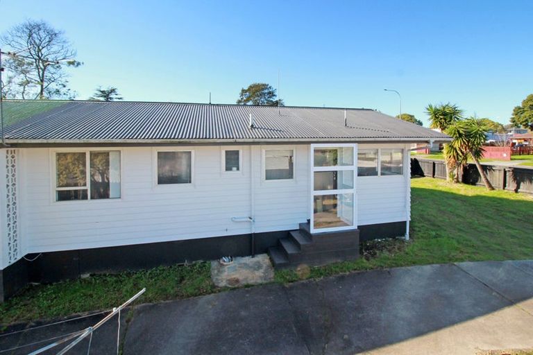 Photo of property in 1/19 Browns Road, Manurewa, Auckland, 2102