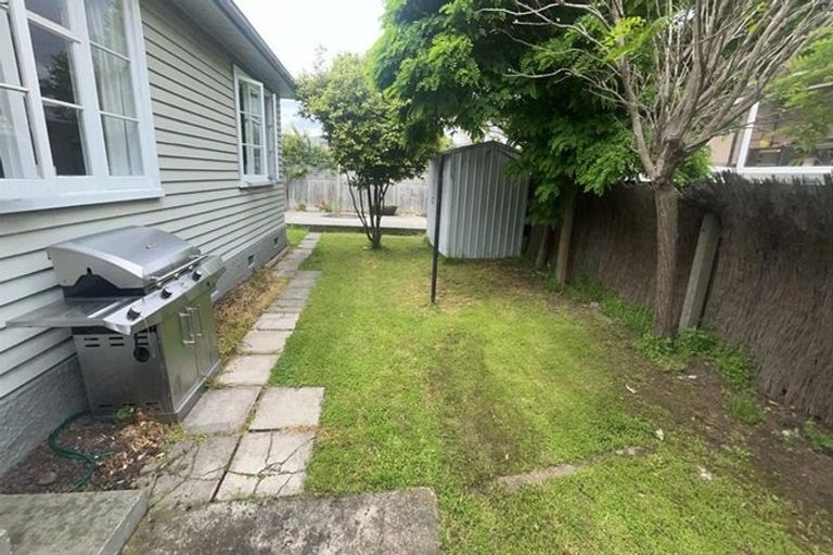 Photo of property in 12 Litchfield Street, Redwoodtown, Blenheim, 7201