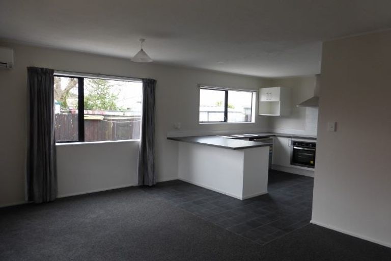 Photo of property in 2/34 Maxwell Street, Riccarton, Christchurch, 8041