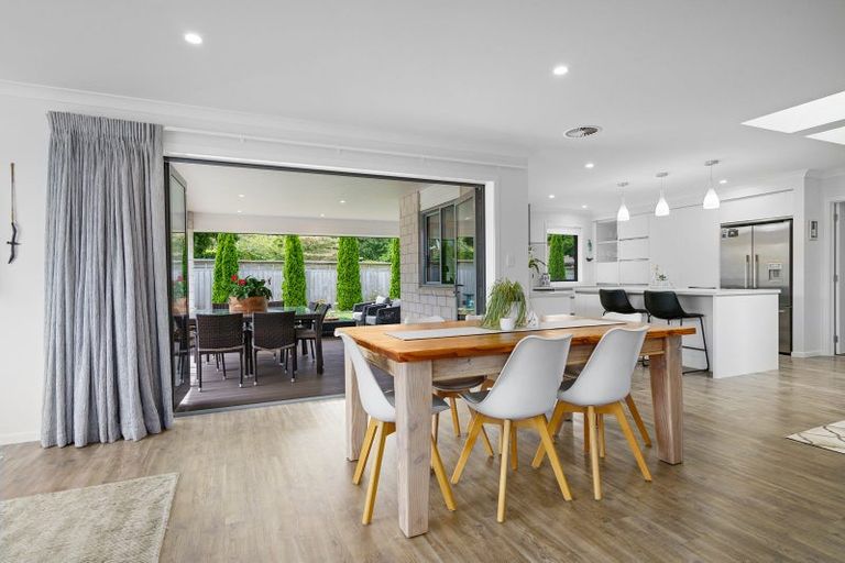 Photo of property in 17 Henry Bell Close, Leamington, Cambridge, 3432