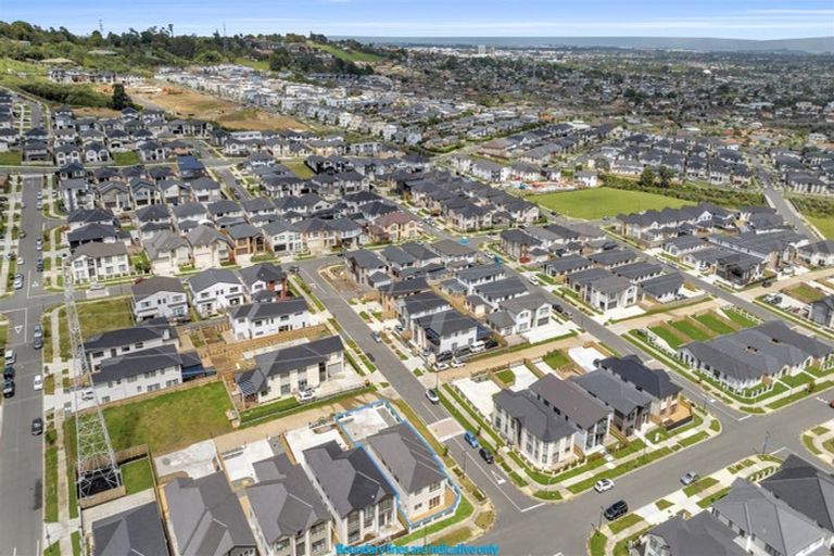 Photo of property in 18 Dungloe Avenue, Flat Bush, Auckland, 2019