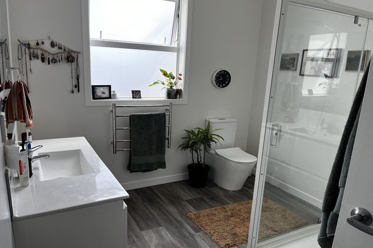 Photo of property in 10 Gordon Street, Newtown, Wellington, 6021