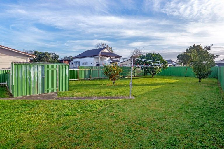 Photo of property in 19 Haldane Street, Elgin, Gisborne, 4010