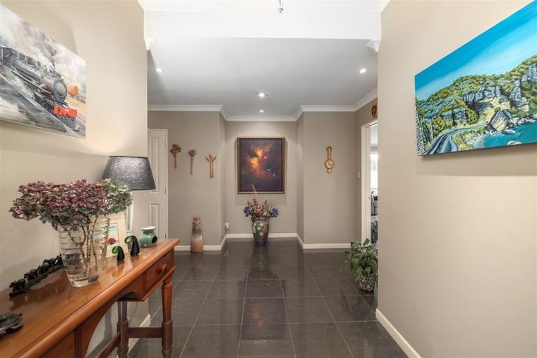 Photo of property in 85 Coolspring Way, Redwood, Christchurch, 8051