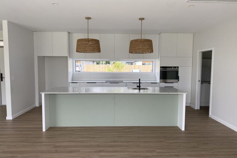 Photo of property in 8 Jag Way, Tinwald, Ashburton, 7700