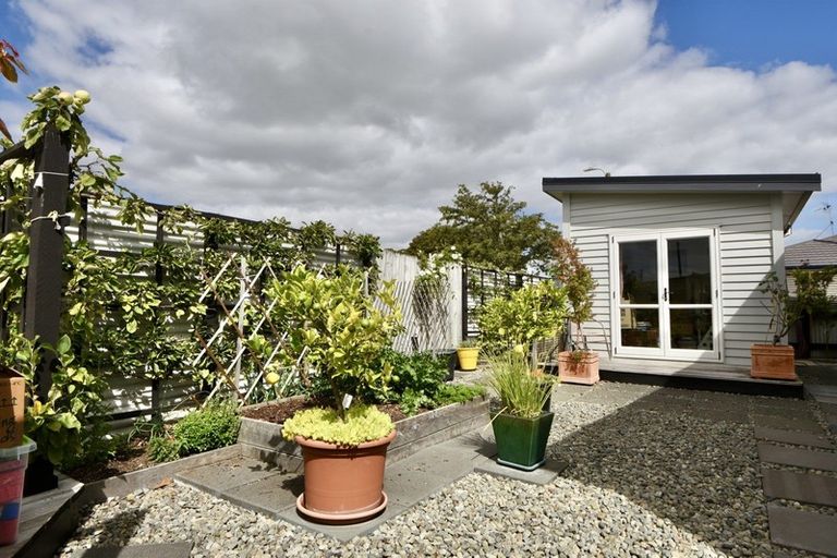 Photo of property in 5a Garrison Street, Carterton, 5713