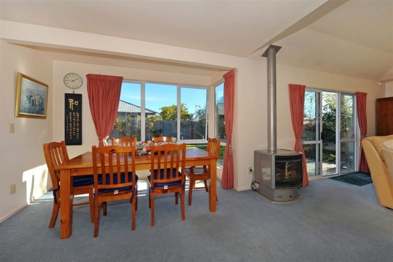 Photo of property in 42 Country Palms Drive, Halswell, Christchurch, 8025