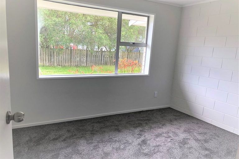 Photo of property in 2/13 Huia Road, Papatoetoe, Auckland, 2025