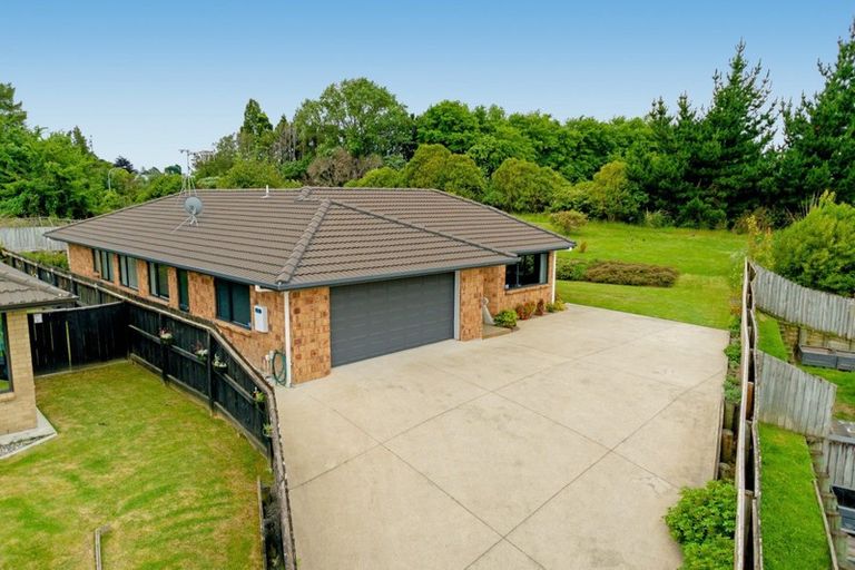 Photo of property in 8 Dumfries Place, Pyes Pa, Tauranga, 3112