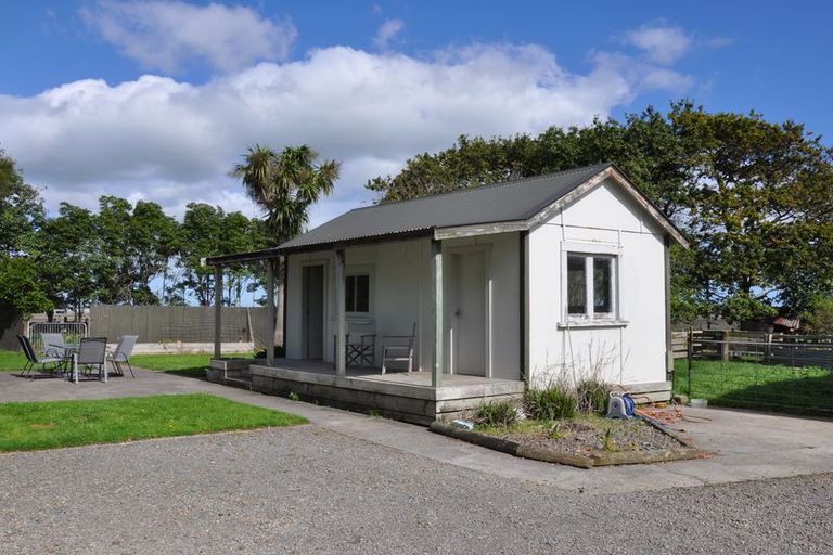 Photo of property in 260 Waitohi Road, Rongotea, Palmerston North, 4476
