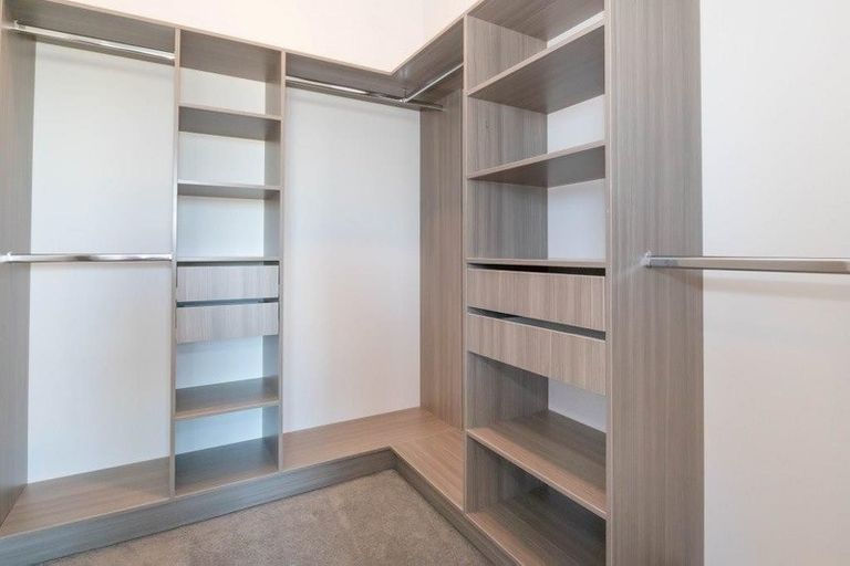 Photo of property in 27 Davey Crescent, Orewa, 0931