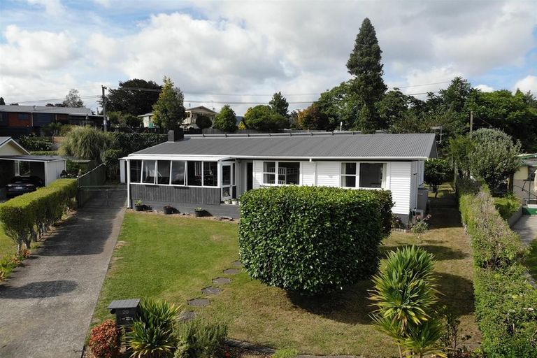 Photo of property in 20 Alastair Avenue, Owhata, Rotorua, 3010