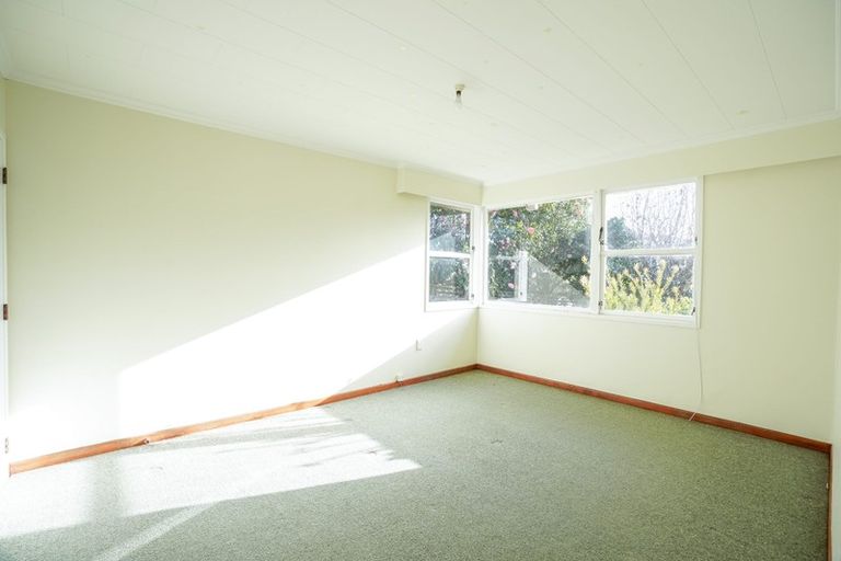 Photo of property in 6 Bond Street, Hokowhitu, Palmerston North, 4410